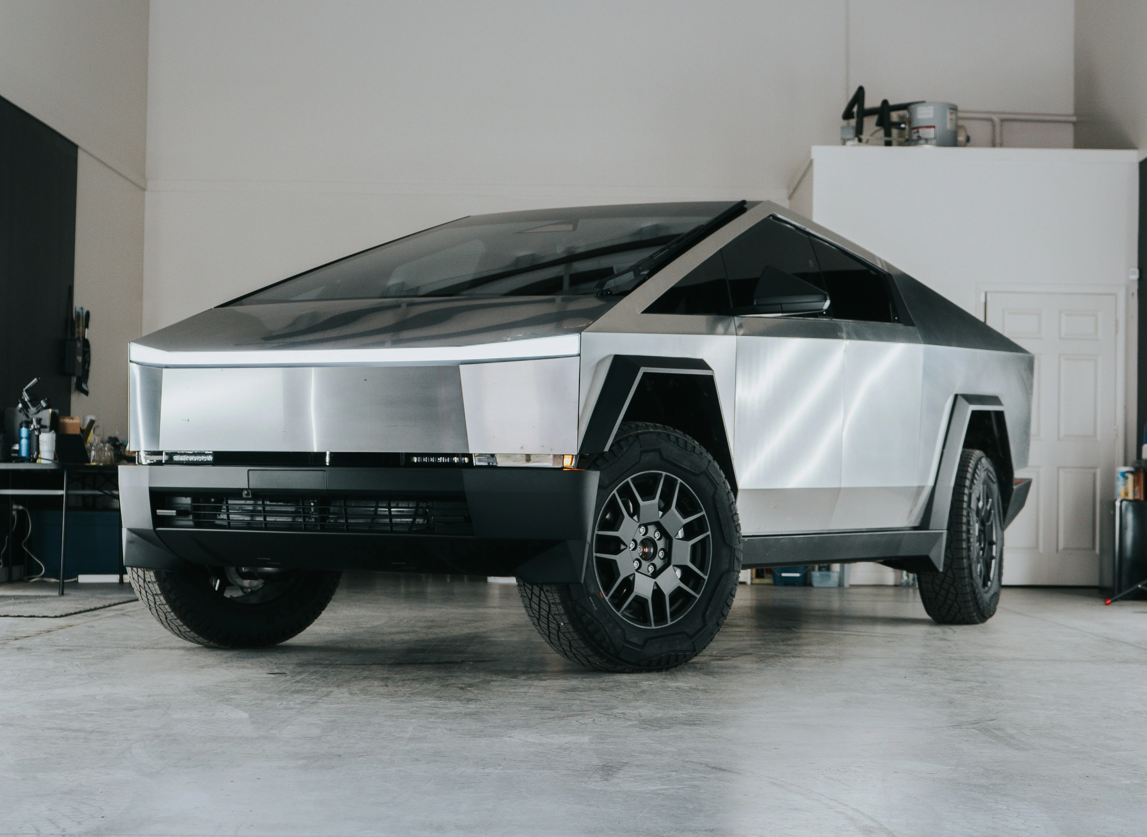 Cybertruck Tinting: Meeting the Challenge